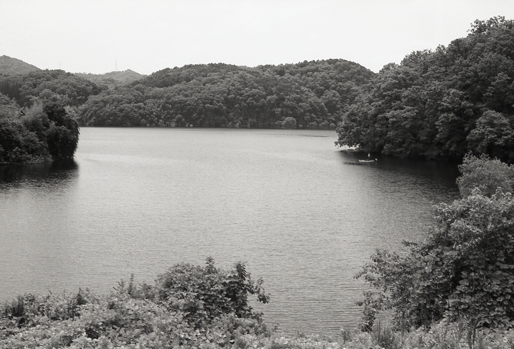 入鹿池風景