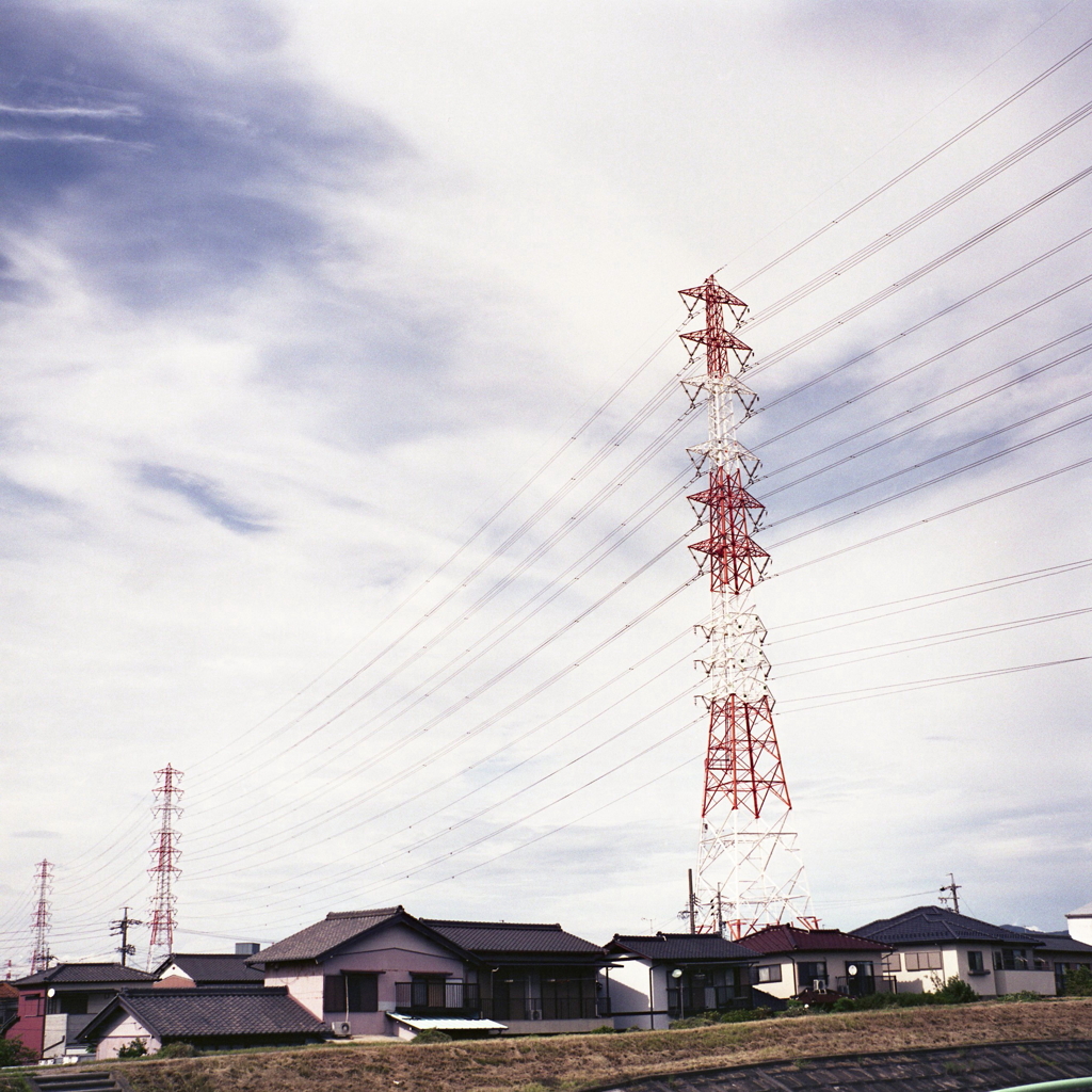 サイクロードで夏の空