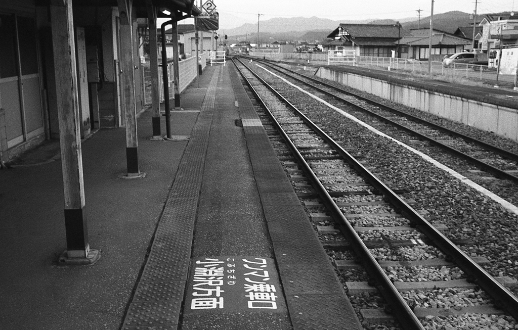 小淵沢方面への線路