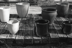 これは水瓶だろうか？それとも植木鉢？