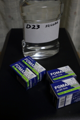 D23とFOMAPAN400