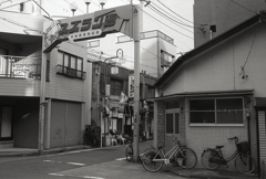 なんという昭和チックな名称か…スズラン通