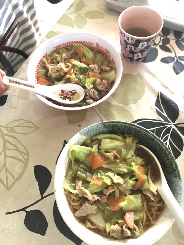 ある男の特製即席ラーメン！
