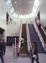 トヨタ博物館三階へ