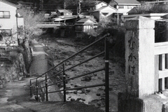 なかはしの袂から