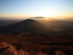 阿蘇山山頂より初日の出
