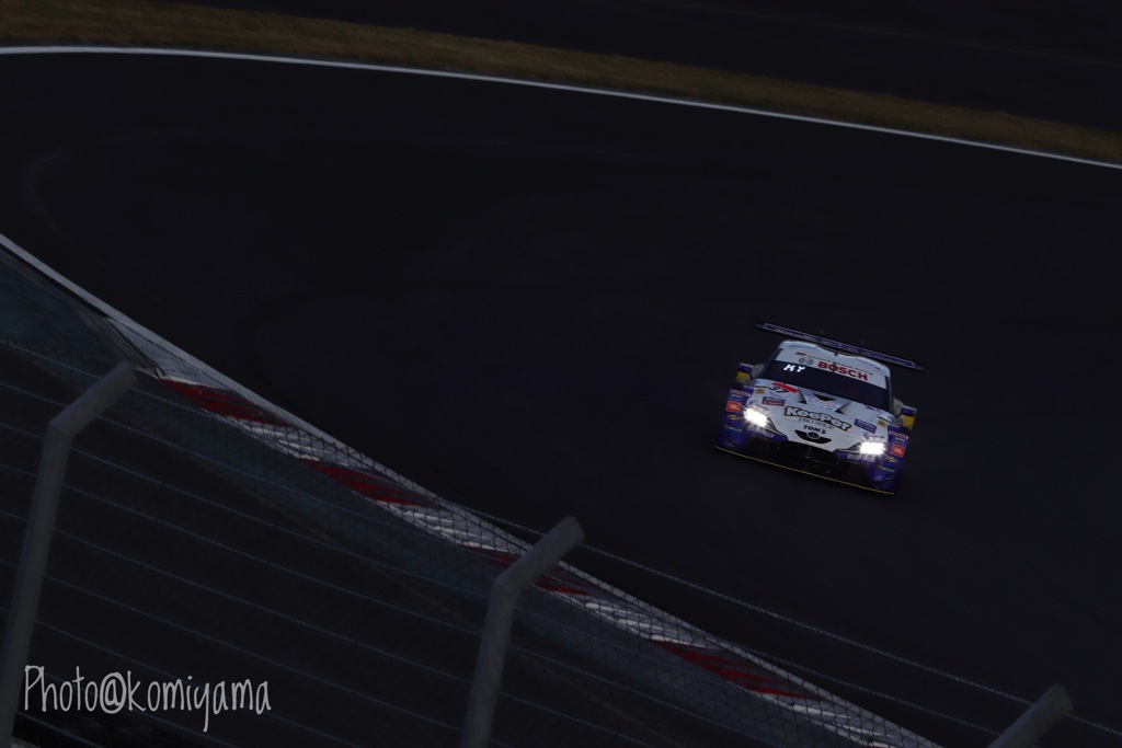 super GT 最終戦　予選日