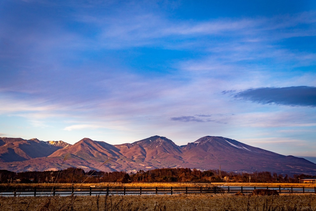 夕陽が彩る浅間山