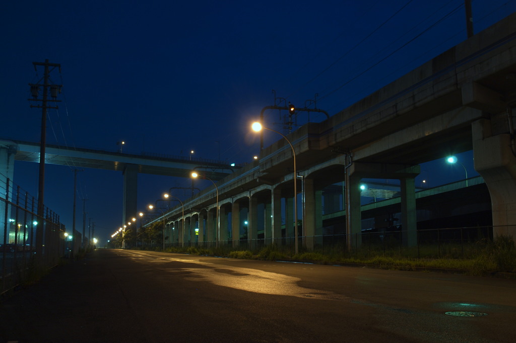 伊勢湾岸