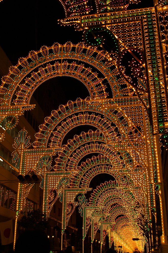 光のトンネル