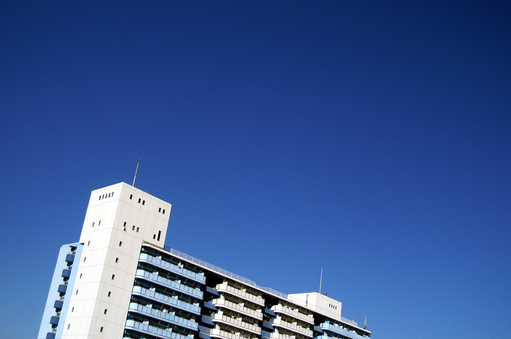 バルコニーからの青空