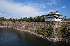 青空の下、何百年に