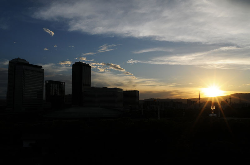 大阪城　日の出