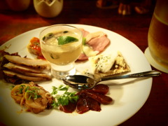 a chicken appetizer