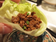 肉味噌のレタス包み　
