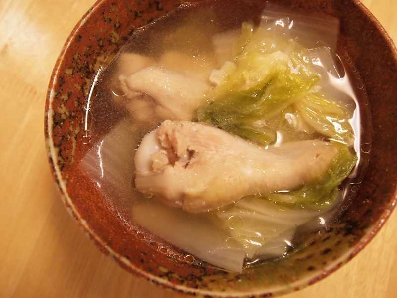 手羽元と白菜たっぷりの鍋