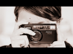 指がかかっとる。