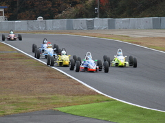 いつも混戦