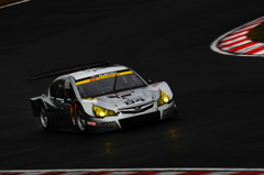 B4-GT300