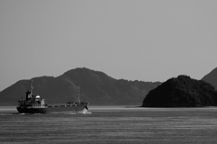 P2370568