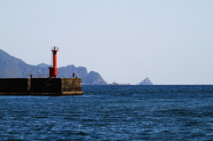 海に行く者を見守る Light House
