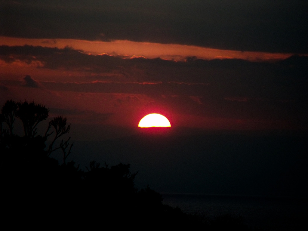 江の島から夕焼け（FUJIFILM FINEPIX S1500）