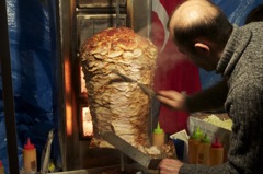 ケバブはトルコの料理。たしかそのはず