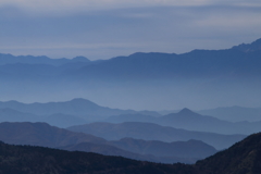 遠くの山々