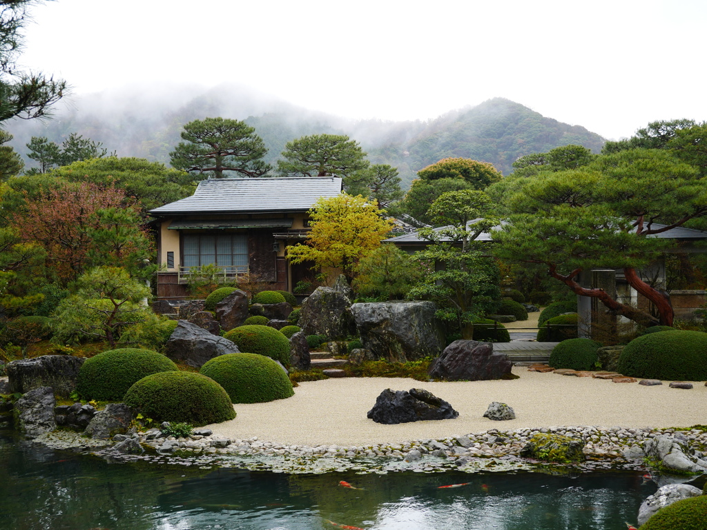 足立美術館庭園”池庭”