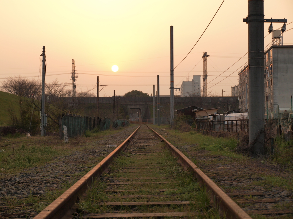 線路の上で