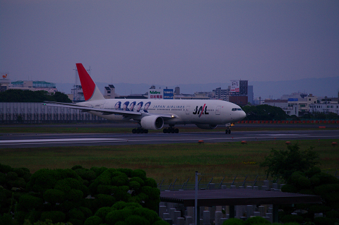 JAL777 嵐　Takeoff　Taxing