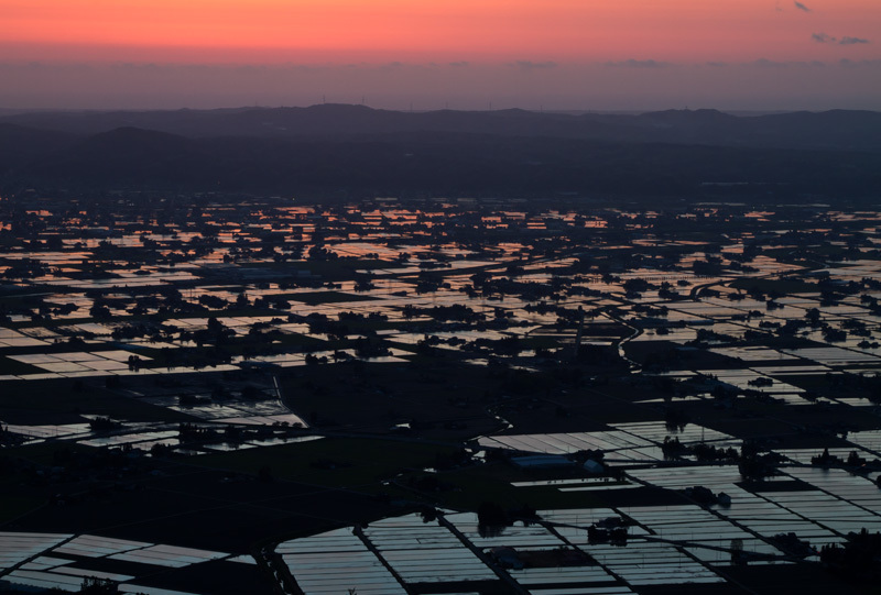 砺波平野散居の夕景2