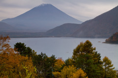 本栖湖と富士山Ⅱ