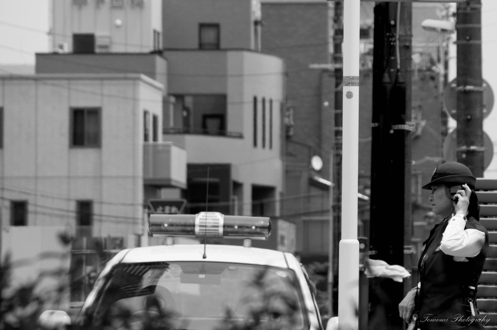 POLICE