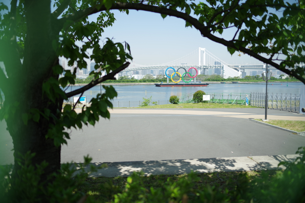 0627F087-360A-4FE8-A55B-1B8FE06EA9B0