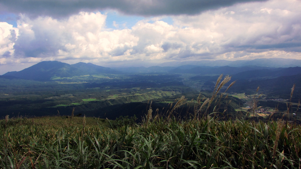 蒜山高原を望む