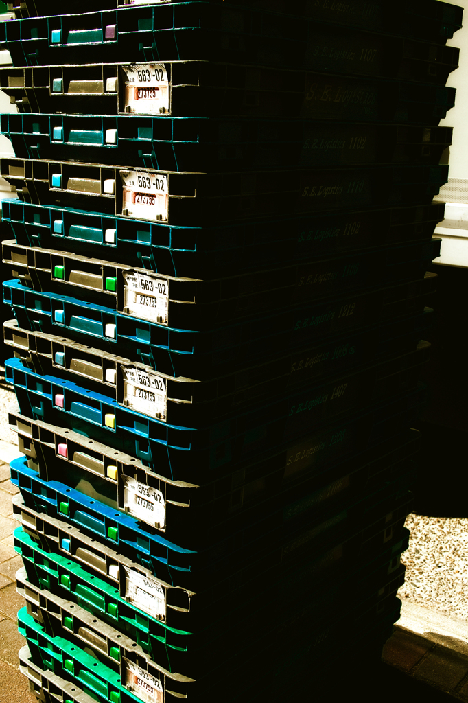 ＣＯＬＯＲ　ＴＯＷＥＲ