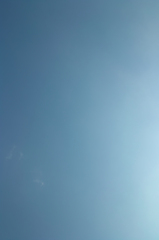 この青空の下、ぼく等はみんな一つになるんだ。