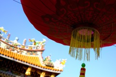 冬晴れの関帝廟