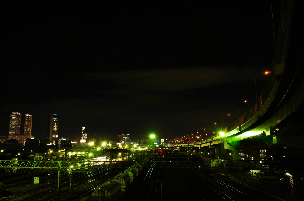 黄金陸橋の夜