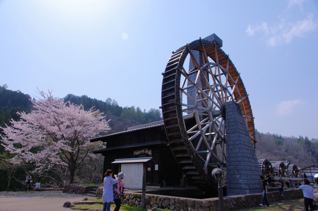 荘川の五連水車