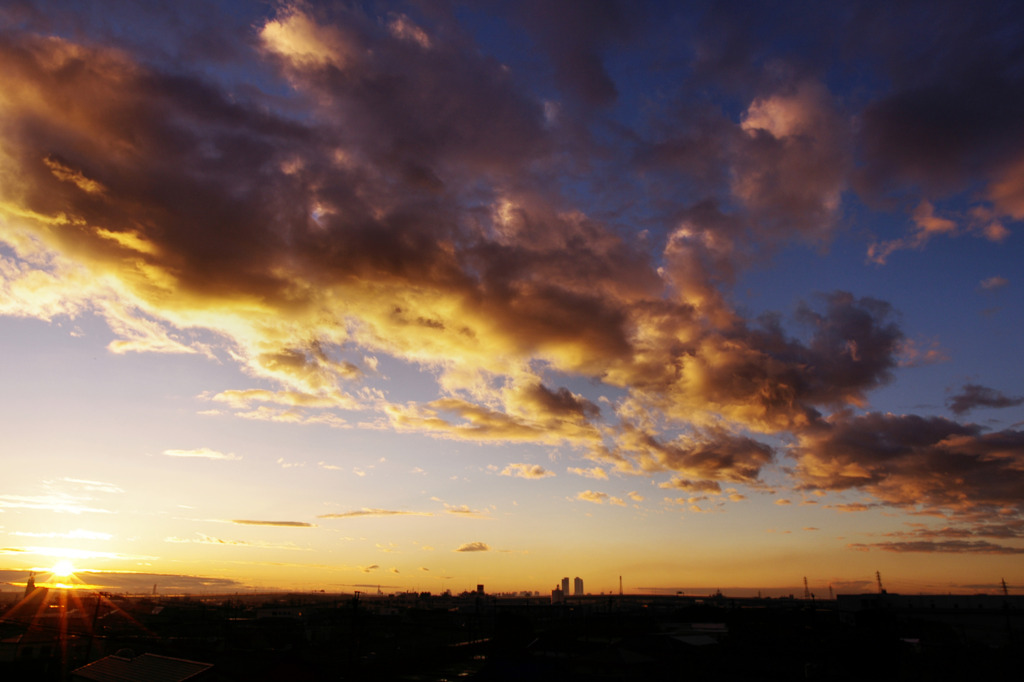 朝日と雲