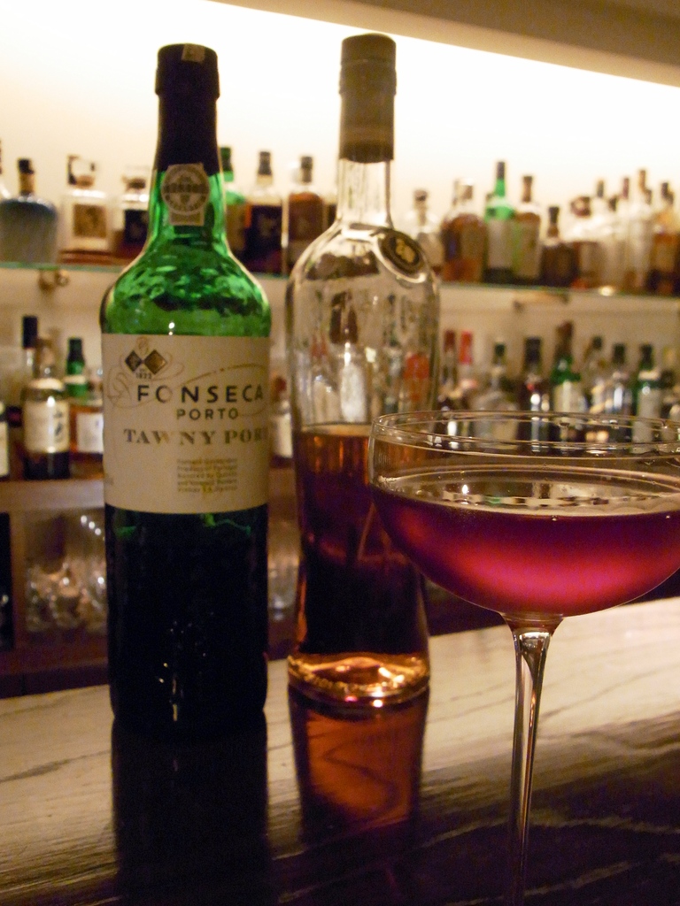 ジンジャー・ロジャースのカクテルに