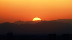 沈む太陽
