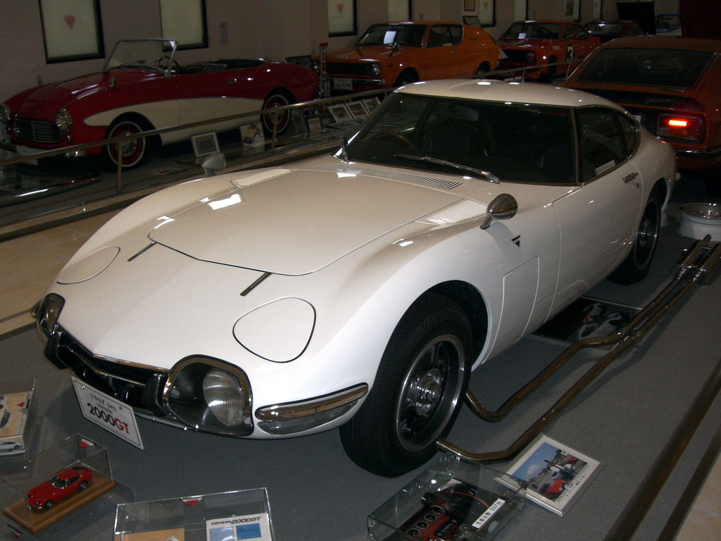 トヨタ2000GT