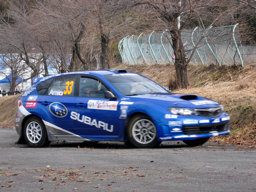 スバルインプレッサ 新井敏弘選手