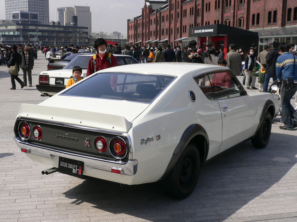 日産スカイライン GT-R (C110)