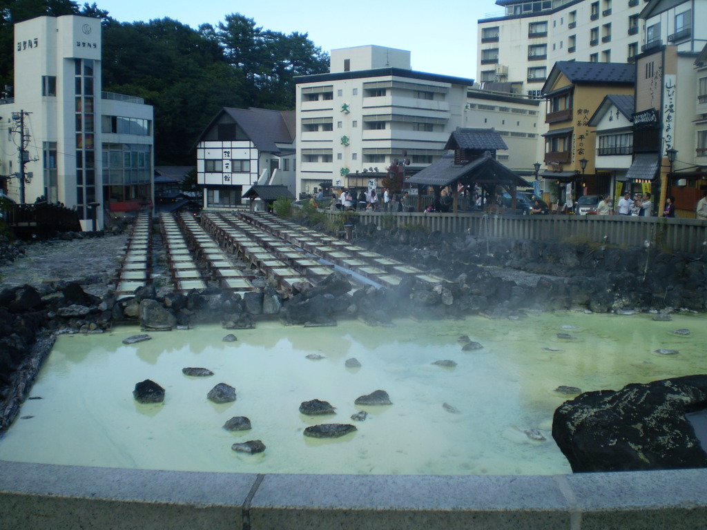 草津の湯畑