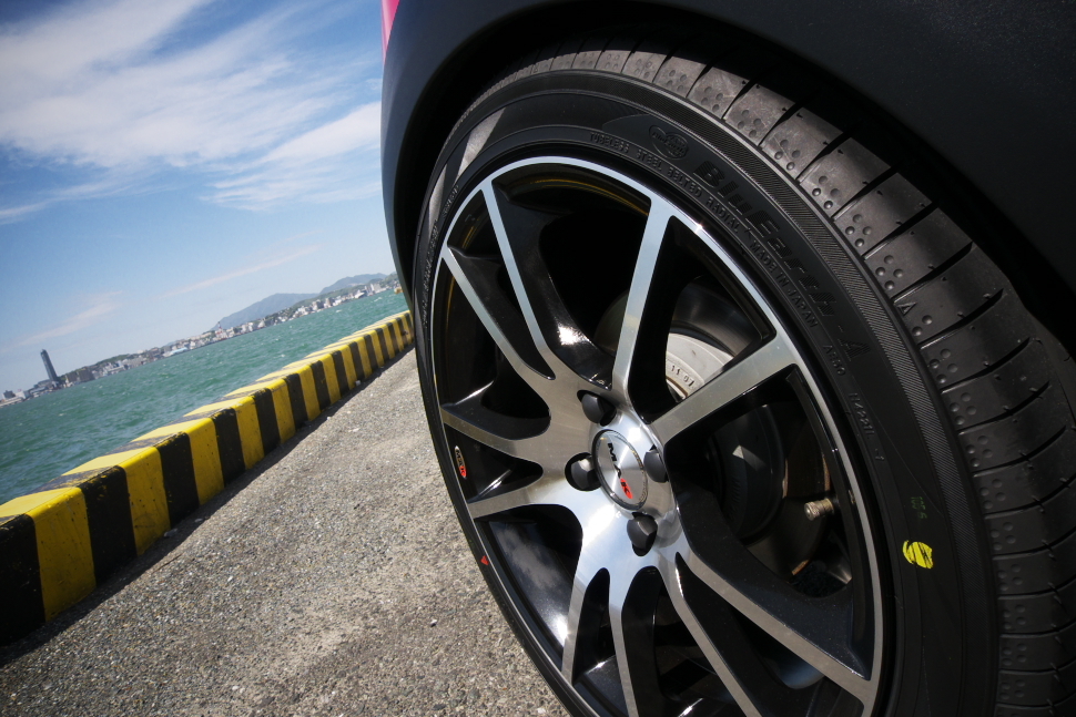 青い海、青い空、そしてBluEarth-A