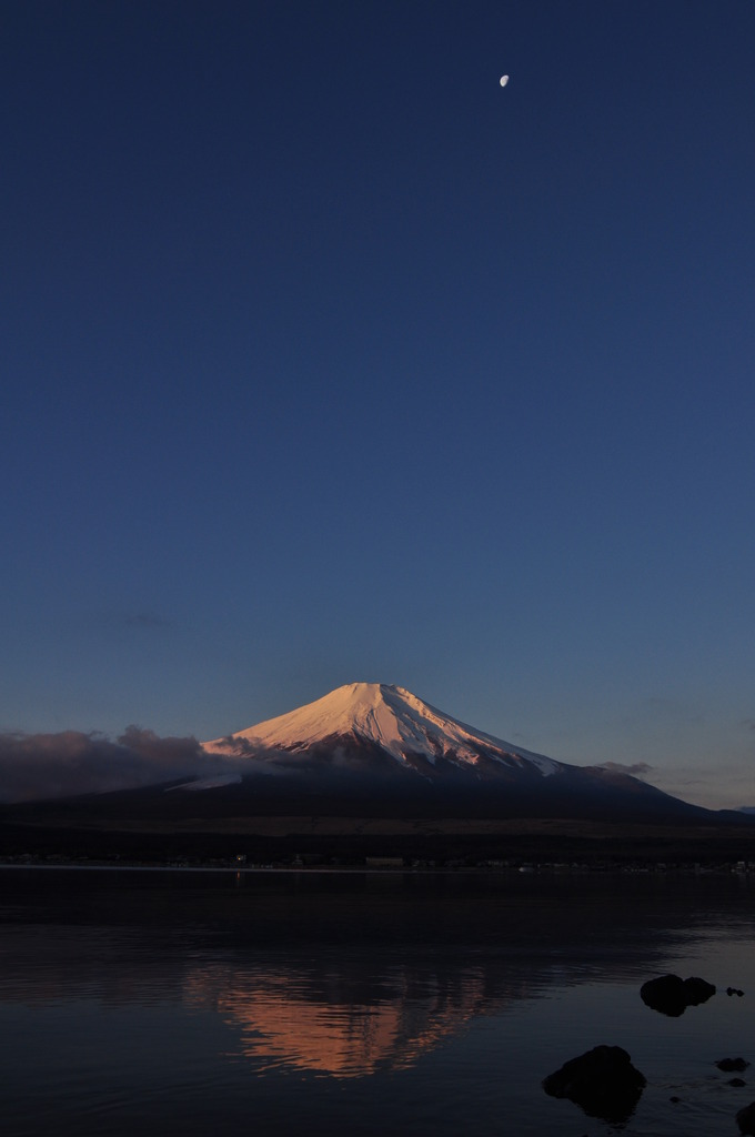 朝焼けの富士